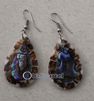 Earring With Shell