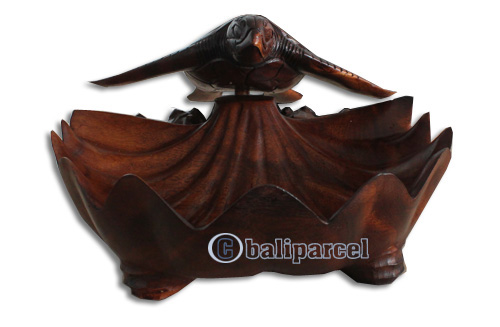 Wooden Turtle, Hand Carved From Suar Wood With Brown Polished