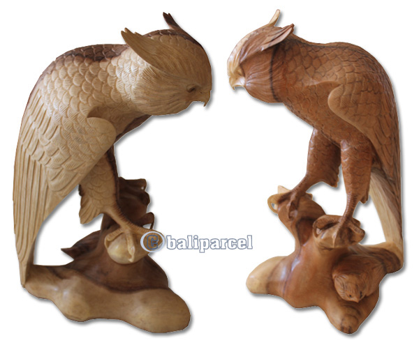 Wooden Owl With 1 Babies, Hand Carved From Suar Wood Natural Polished