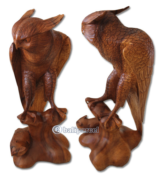 Wooden Owl With 1 Babies, Hand Carved From Suar Wood Brown Polished