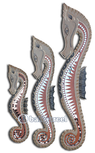 Wooden Sea Horse Set Of 3, Hand Carved From Albesia Wood