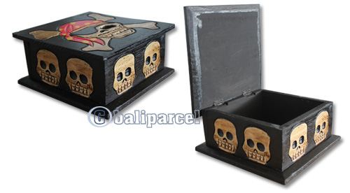 Box Skull, Handmade From Albesia Wood