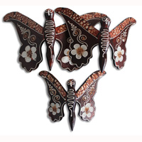 Wooden Wallhanging Butterfly With Painted, Set Of 3 From Albesia Wood