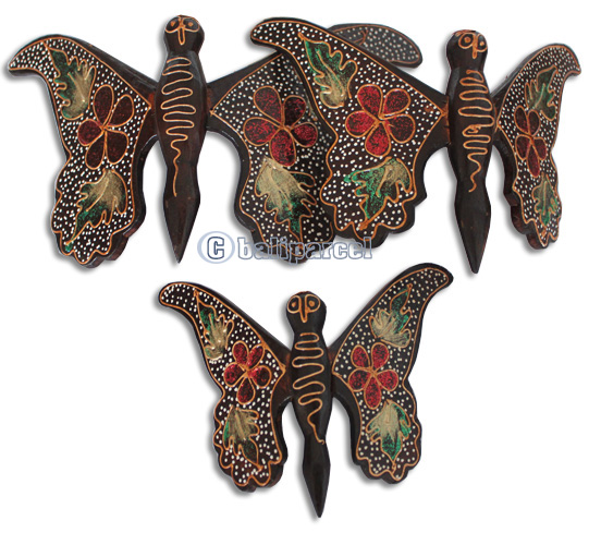 Wooden Wallhanging Butterfly With Painted, Set Of 3 From Albesia Wood