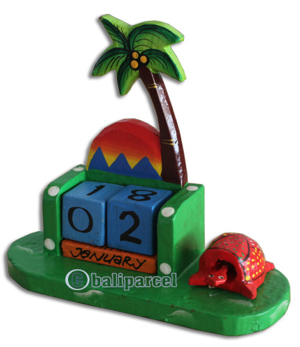 Wooden Calendar With Hawaii, Hadmade From Albesia Wood