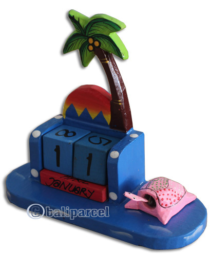 Wooden Calendar With Hawaii, Hadmade From Albesia Wood