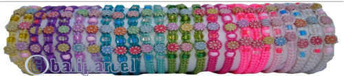 One Tub Bracelet 25 Pcs, 1 Pcs $ 0.15