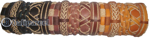 One Tub Bracelet 25 Pcs, 1 Pcs $ 0.35