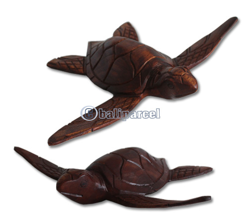 Wooden Turtle, Hand Carved From Hibiscus Wood With Brown Polished