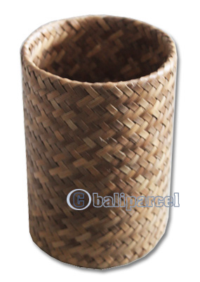 Place Bottle From Rattan