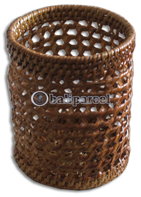 Place Bottle From Rattan