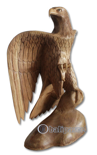Wooden Eagle Handcarved From Suar Wood With Natural Polished