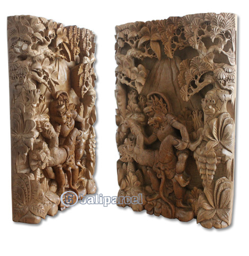 Wooden 2 Hanoman Wallhanging, Hand Carved From Suar Wood With Natural Polished