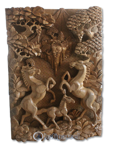 Wooden 3 Horse Wallhanging, Hand Carved From Suar Wood With Natural Polish