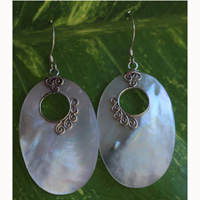 Earring From Silver With Shell
