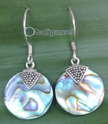 Earring From Silver With Shell