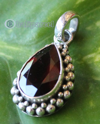 Pendant With Silver