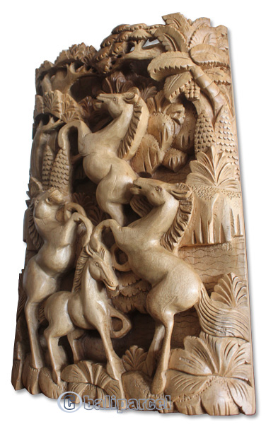 Wooden 4 Horse Wallhanging, Hand Carved From Suar Wood With Natural Polish