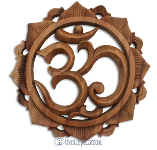 Wooden Wallhanging, OM, Made From Suar Wood Natural Polished