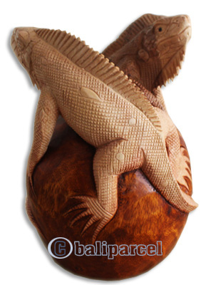 Handcarved Wooden Lizart Dragon,made From Suar Wood