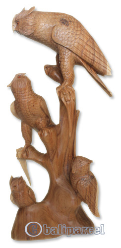 Handcarved Wooden Owl With 3 Baby, Made From Suar Wood With Natural Polished