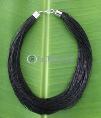 Necklace, String's