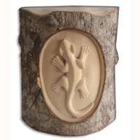 Wooden Gecko, Hand Carved From Crocodile  Wood With Natural Polished