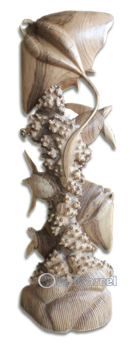 Wooden 2 Manta Ray With 3 Turtle, Hand Made From Suar Wood Natural Polished