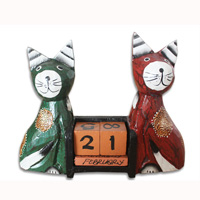 Wooden Calendar With 2 Cat, Hadmade From Albesia Wood