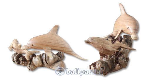 Wooden 2 Dolphin With Parasite Wood Hand Made From Hibiscus Wood