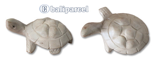 Wooden Turtle Carving, Hand Carved From Waru Wood