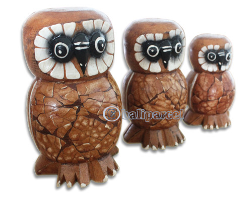 Wooden Owl Set Of 3, Hand Carved From Albesia Wood