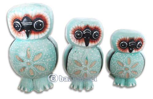 Wooden Owl Set Of 3, Hand Carved From Albesia Wood