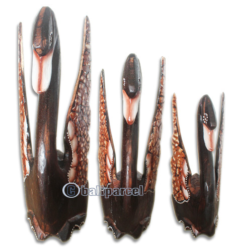 Wooden Goose Set Of 3, Hand Carved From Albesia Wood
