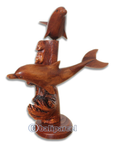 Wooden 2 Dolphins With Parasite, Hand Carved From Waru Wood