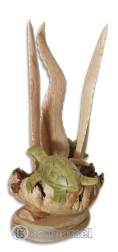 Wooden 2 Turtle With Parasite Wood