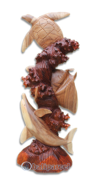 Wooden Dholpins, Manta Ray And Turtle, Hand Carved From Suar Wood