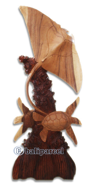 Wooden Manta Ray And 2 Turtle, Hand Made From Suar Wood