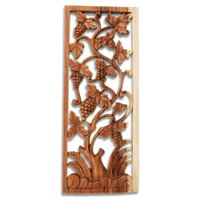 Wooden Grapes Wallhanging, Hand Carved From Suar Wood With Natural Polished