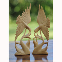 Wooden Set Of 2 Bird Handcarved From Crocodile Wood