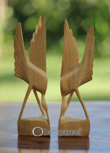 Wooden Set Of 2 Bird Handcarved From Crocodile Wood