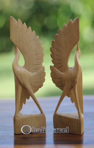 Wooden Set Of 2 Bird Handcarved From Crocodile Wood