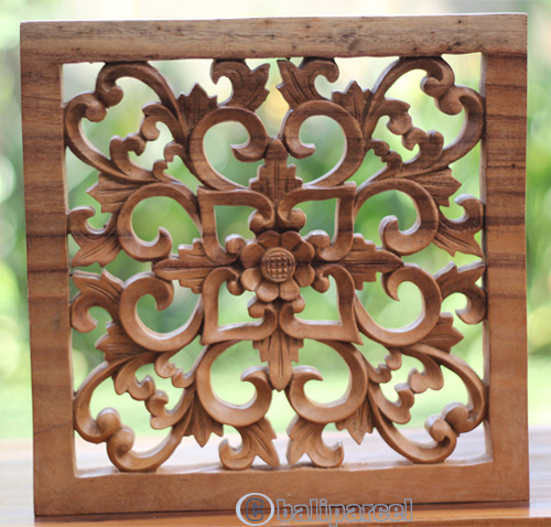 Wooden Wallhanging Flower, Handmade From Suar Wood With Natural Polished
