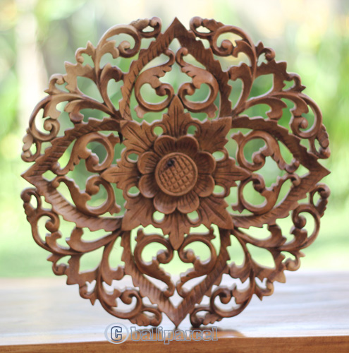 Wooden Wallhanging Flower, Handmade From Suar Wood With Natural Polished