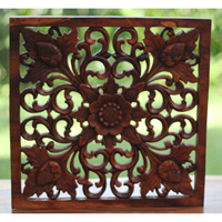 Wooden Wallhanging Sun Flower, Handmade From Suar Wood With Brown Polished