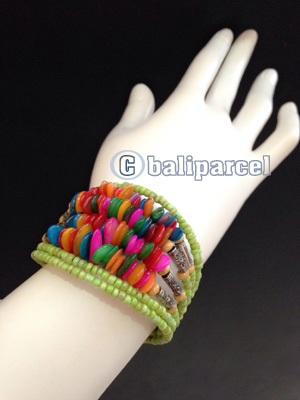 Bracelet, Handmade From Beads With Shell Color