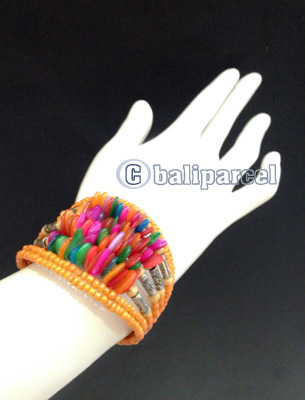 Bracelet, Handmade From Beads With Shell Color