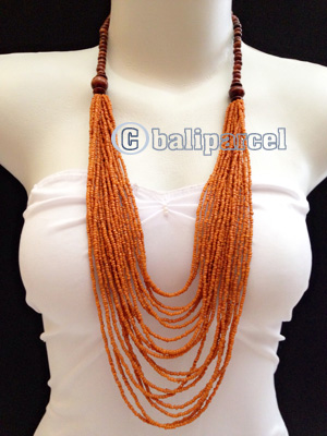 Necklaces Made From Bead Layer With Wood