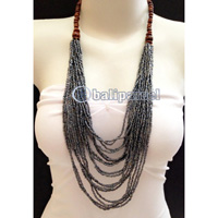 Necklaces Made From Bead Layer With Wood
