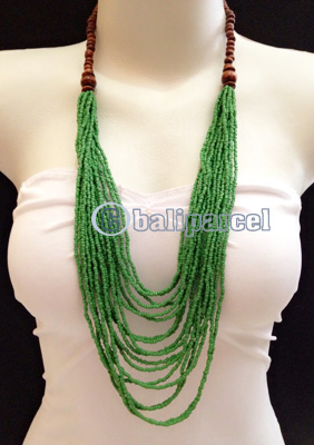 Necklaces Made From Bead Layer With Wood